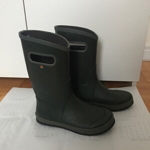 Dark Green Bogs Rubber Rain Boots - 6 Youth